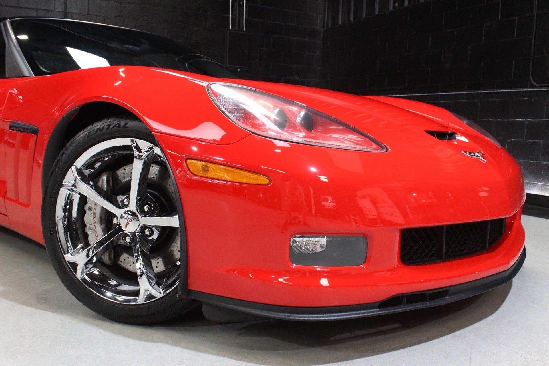 Used 2013 Chevrolet Corvette Grand Sport w/ 2LT Preferred Equipment Group image 13