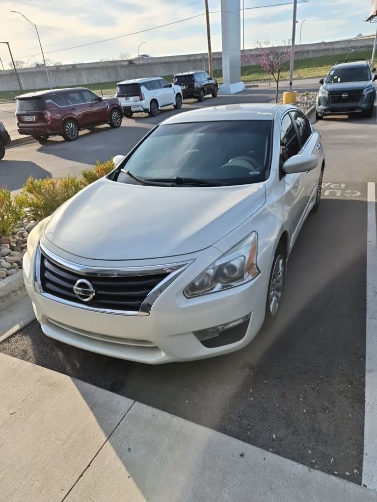Used 2015 Nissan Altima 2.5 S w/ Power Driver Seat Package