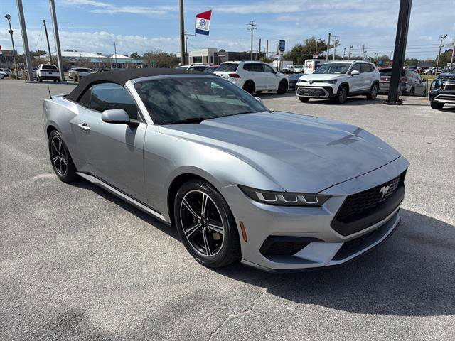 Used 2024 Ford Mustang Premium image 8