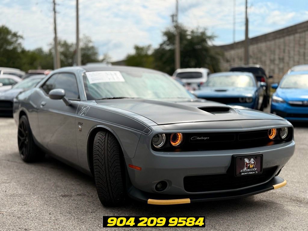Used 2021 Dodge Challenger R/T Scat Pack w/ T/A Package RWD image 11