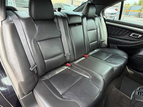 Used 2016 Ford Taurus SEL w/ Equipment Group 201A FWD image 17
