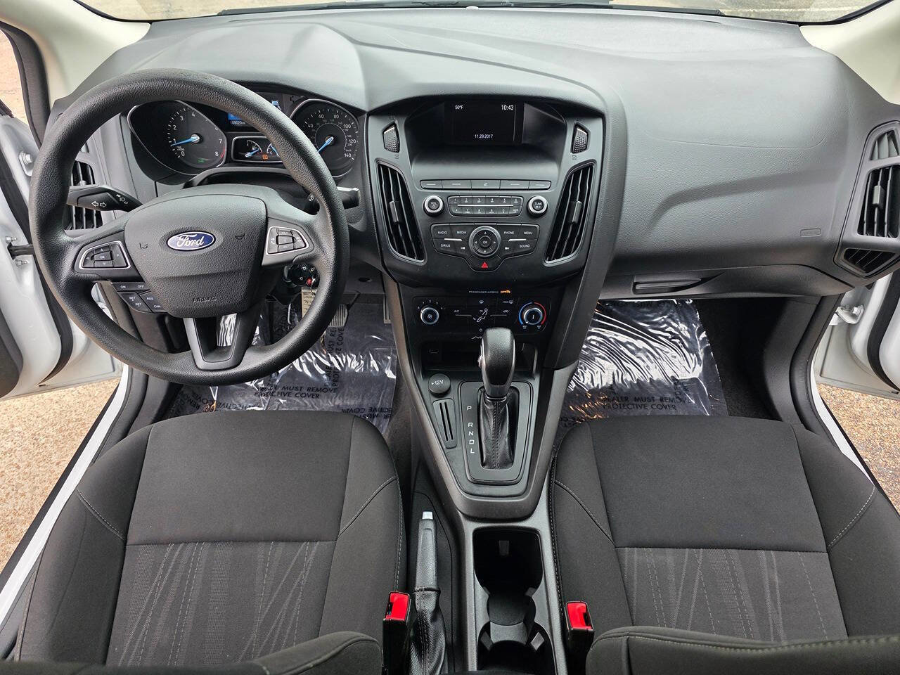 Used 2018 Ford Focus SE image 29