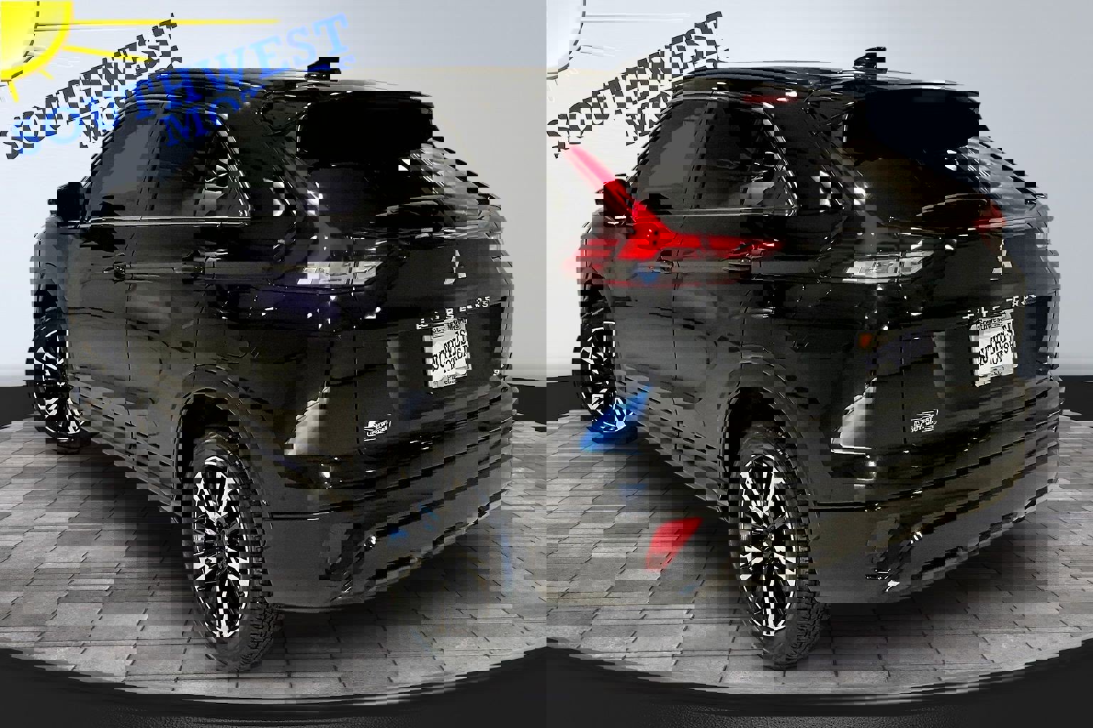 Used 2023 Mitsubishi Eclipse Cross SEL image 4