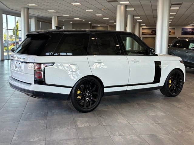 Used 2022 Land Rover Range Rover Westminster Edition image 4