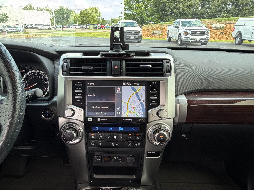 Used 2023 Toyota 4Runner Limited AWD/4WD image 28