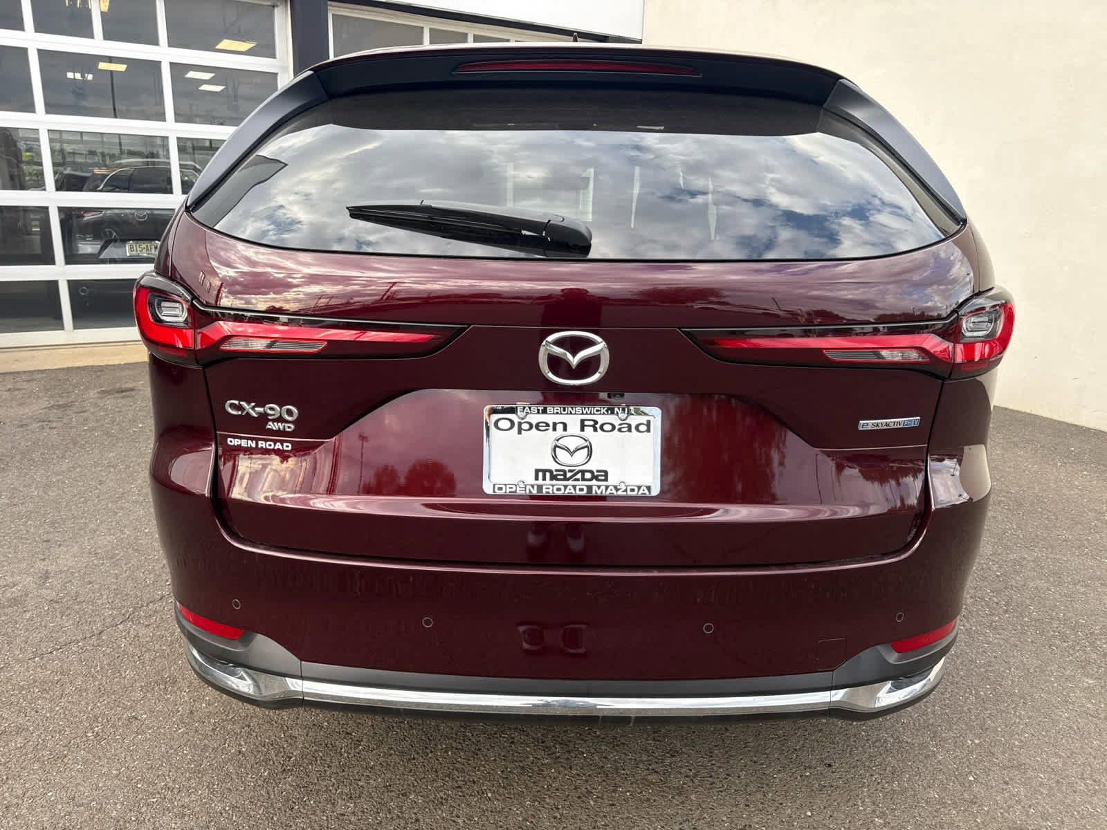 Certified 2025 MAZDA CX-90 Plug-In Hybrid w/ Premium Plus image 5