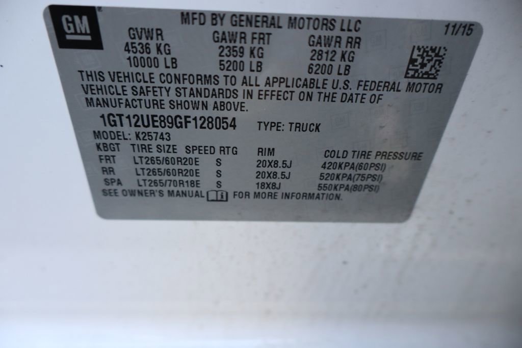 Used 2016 GMC Sierra 2500 Denali w/ Duramax Plus Package AWD/4WD image 4