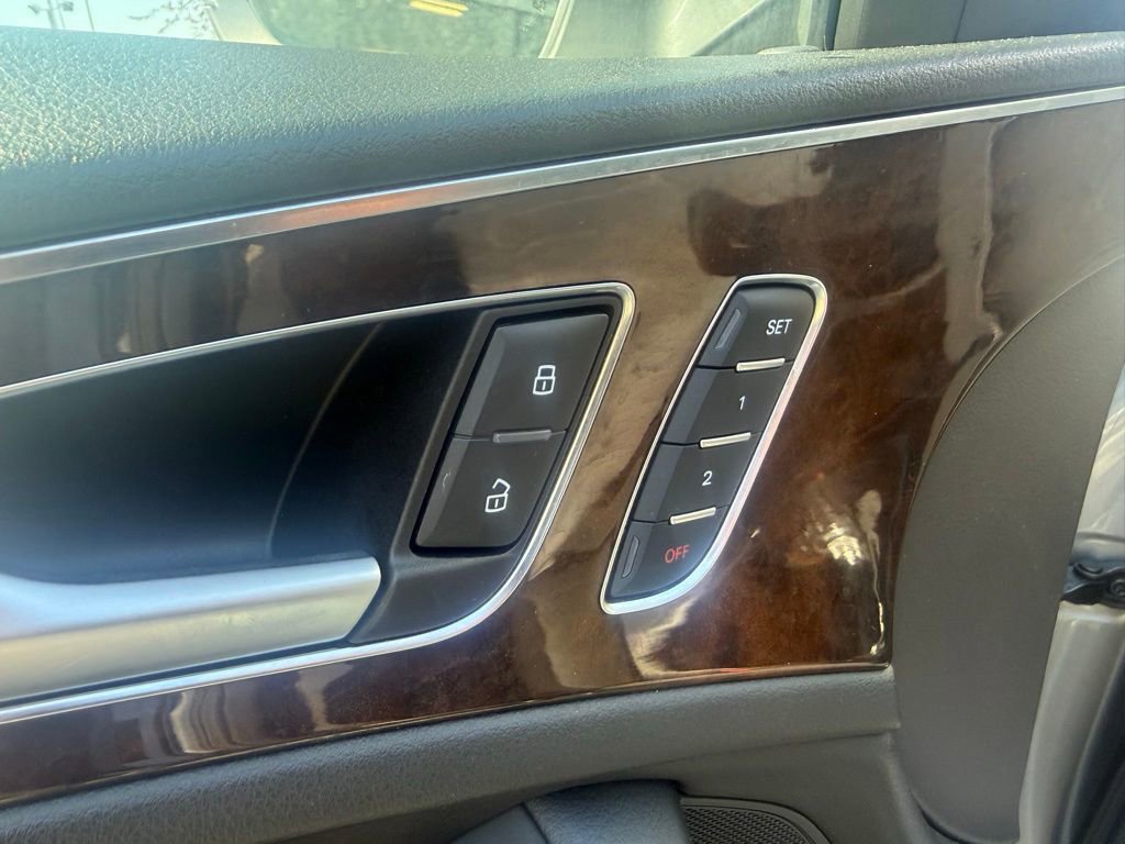 Used 2017 Audi A6 2.0T Premium Plus w/ Premium Plus Package image 3