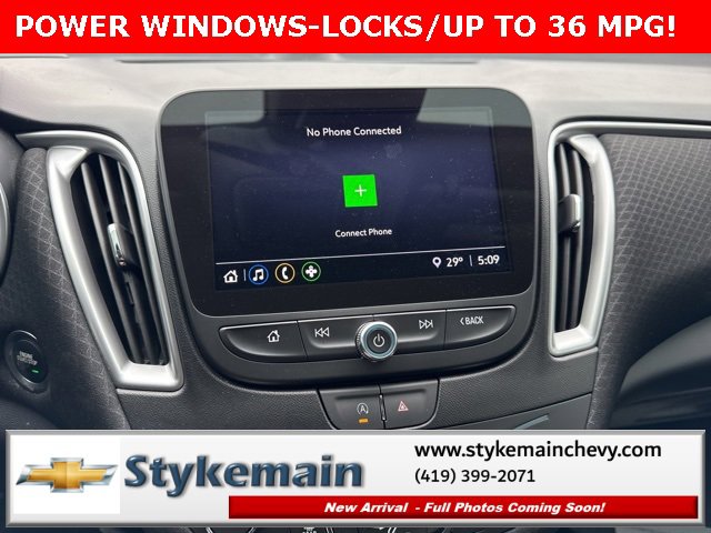 Used 2024 Chevrolet Malibu LS image 28