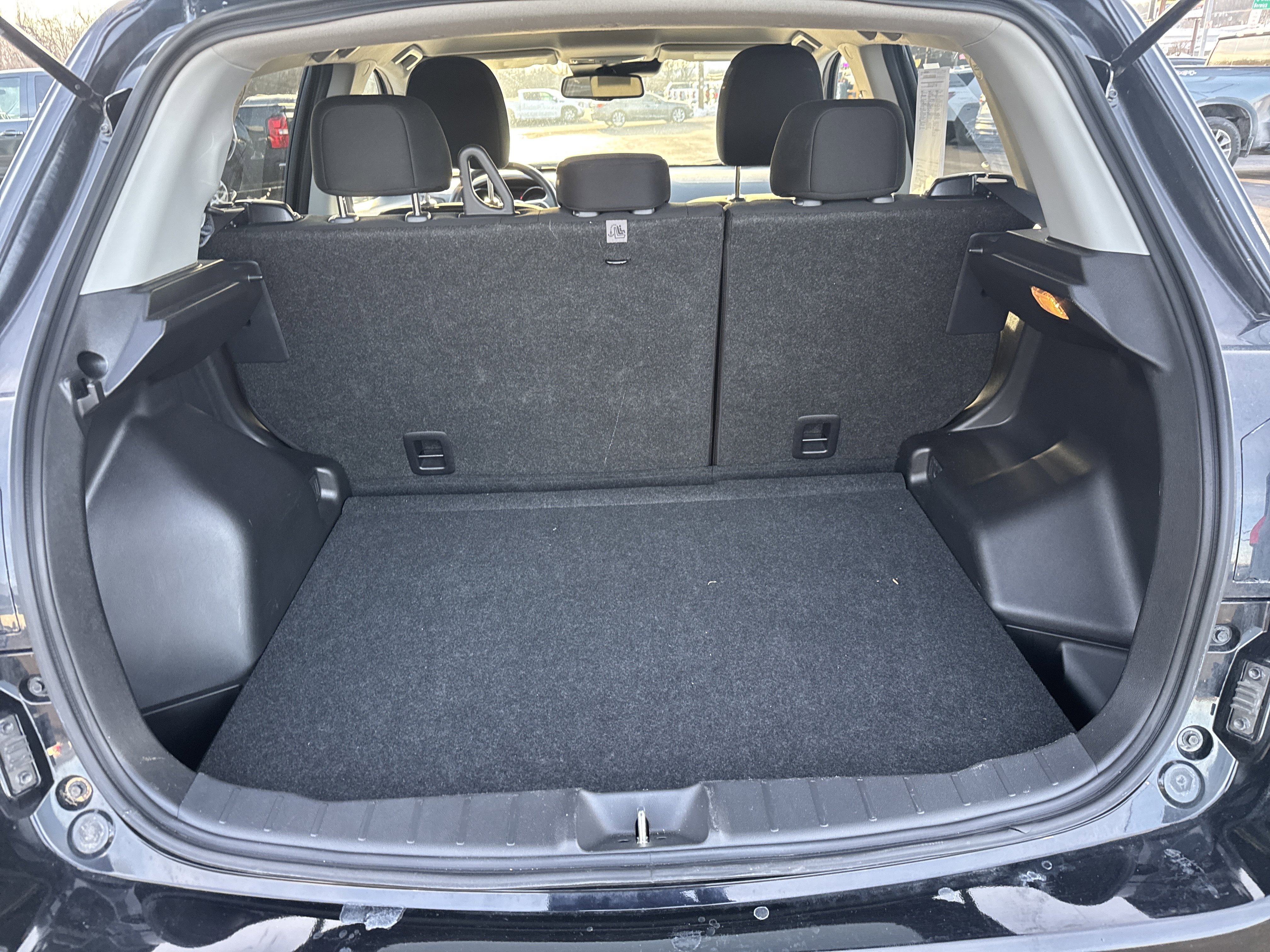 Used 2025 Mitsubishi Outlander Sport ES video 5