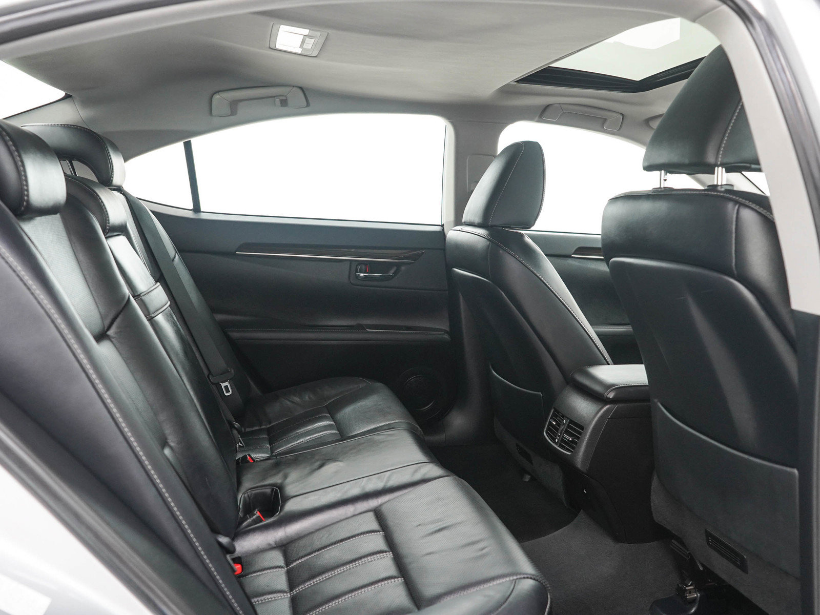 Used 2017 Lexus ES 350 w/ Luxury Package FWD image 11