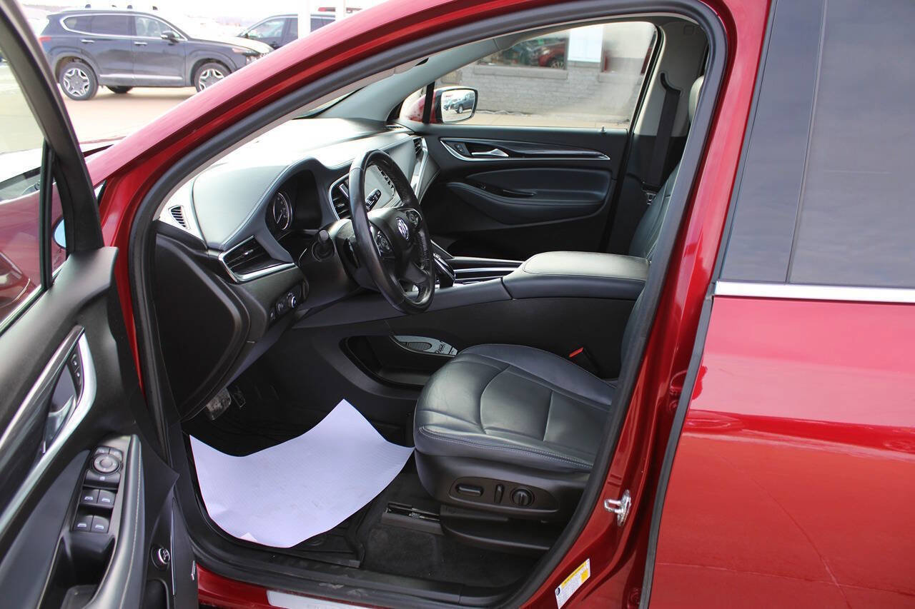 Used 2021 Buick Enclave Essence w/ Sound and Sites Package image 13