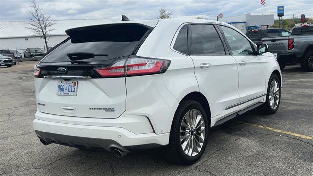 Used 2020 Ford Edge Titanium w/ Equipment Group 301A AWD/4WD image 8