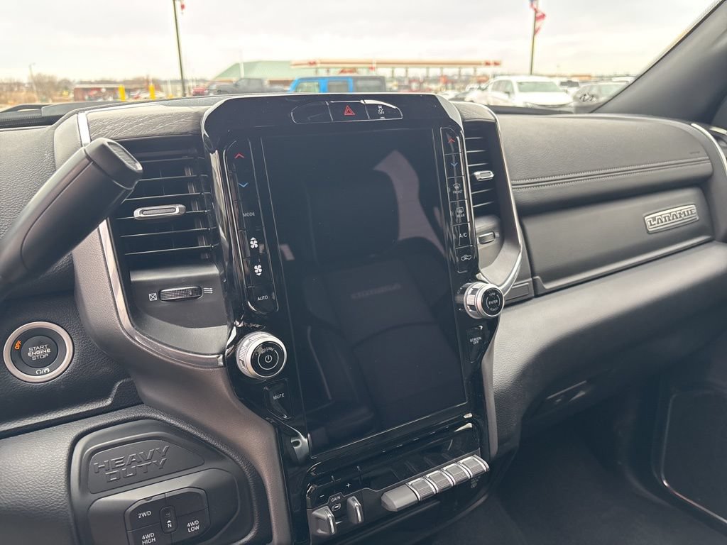 Used 2026 RAM 2500 Laramie AWD/4WD image 19