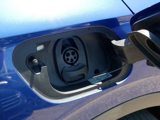 Certified 2021 Volkswagen ID.4 Pro S w/ Gradient Package AWD/4WD image 34