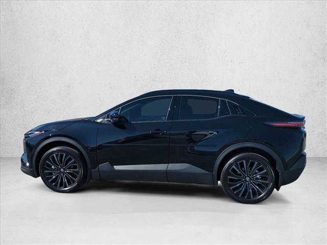 Used 2026 Toyota C-HR AWD/4WD image 9