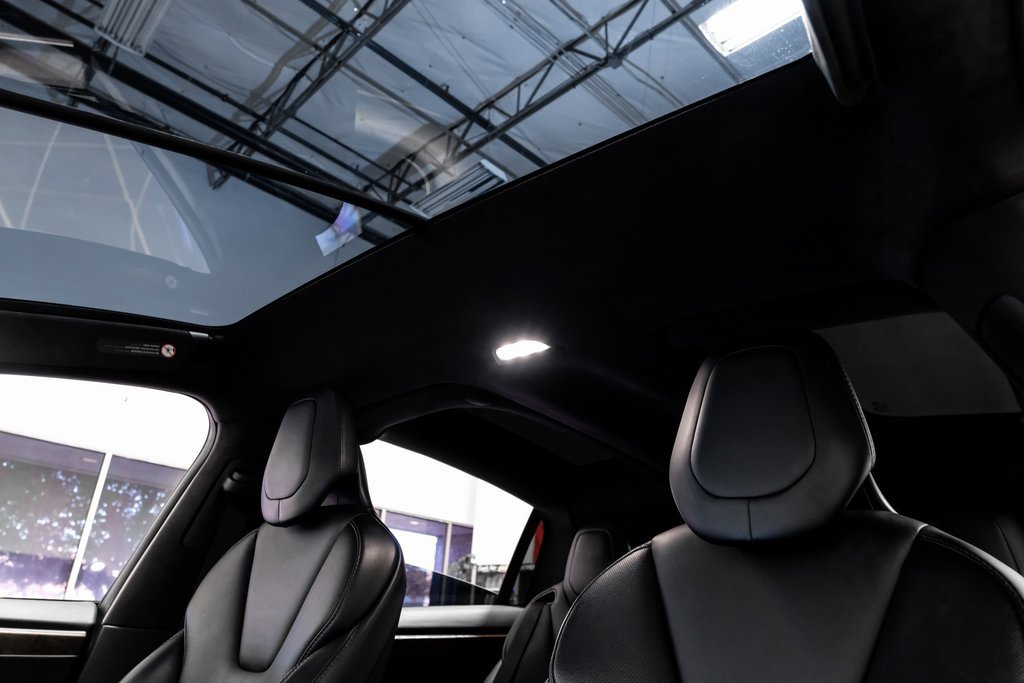 Used 2018 Tesla Model X P100D image 6