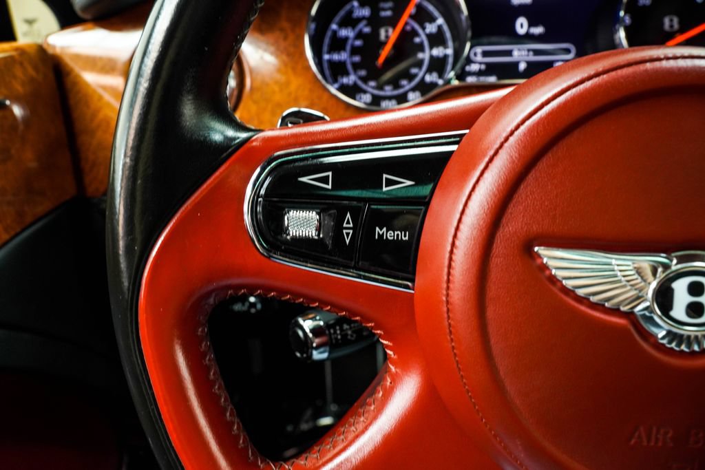 Used 2018 Bentley Mulsanne RWD image 40