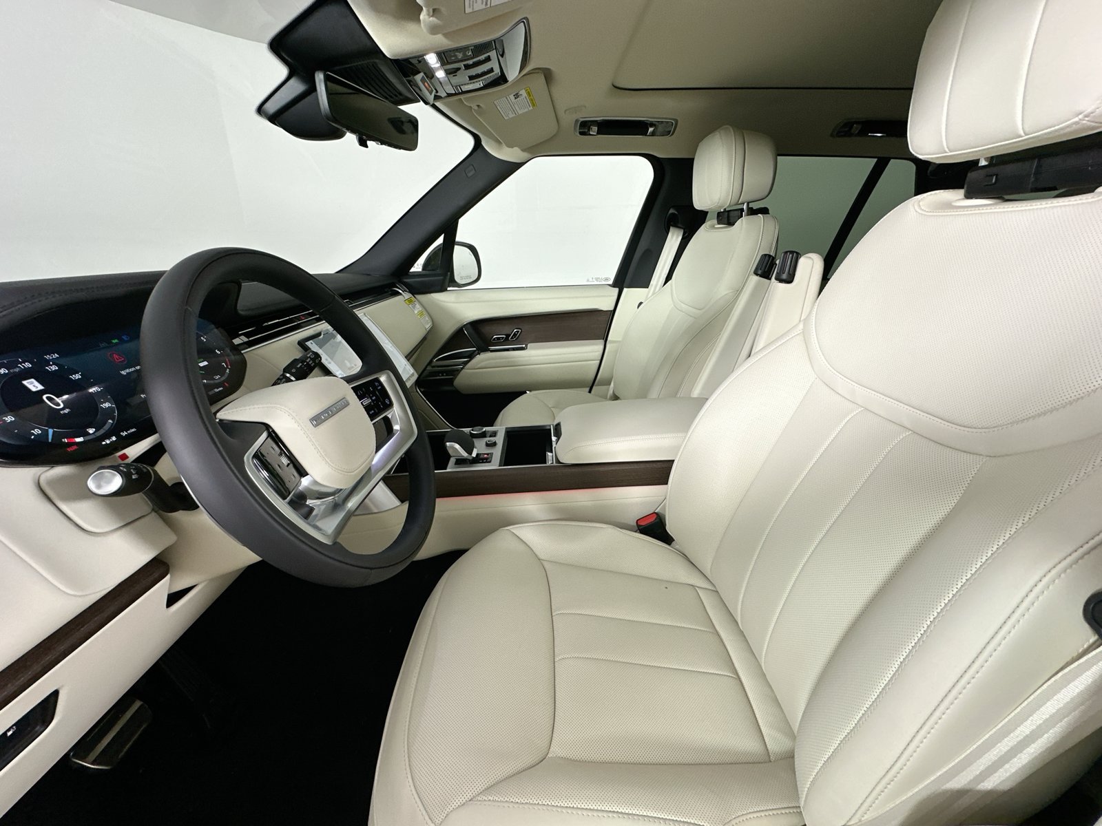 New 2027 Land Rover Range Rover SE AWD/4WD image 31