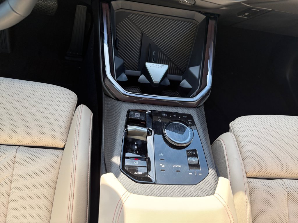 New 2026 BMW X3 xDrive30i w/ Premium Package AWD/4WD image 11