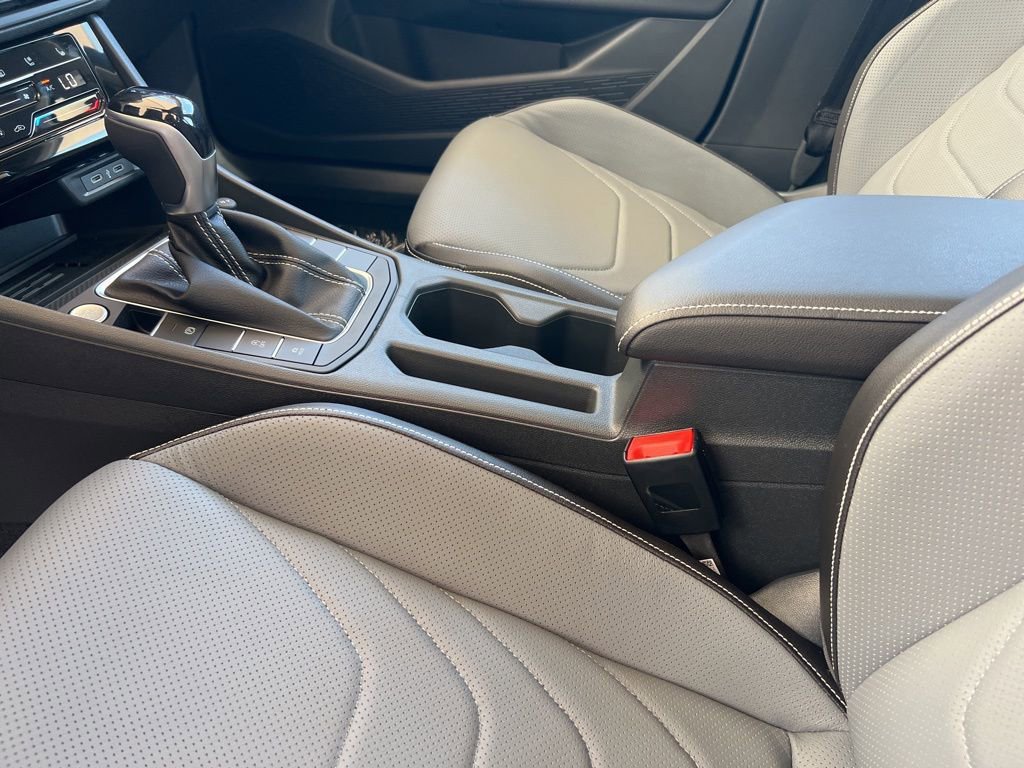 New 2025 Volkswagen Jetta SEL image 24