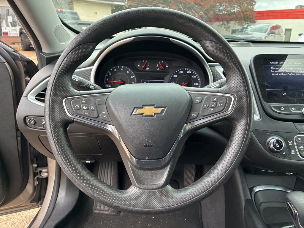 Used 2023 Chevrolet Malibu LT image 24