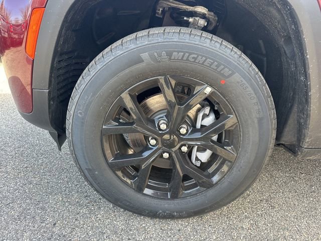 New 2026 Jeep Grand Cherokee Altitude AWD/4WD image 28