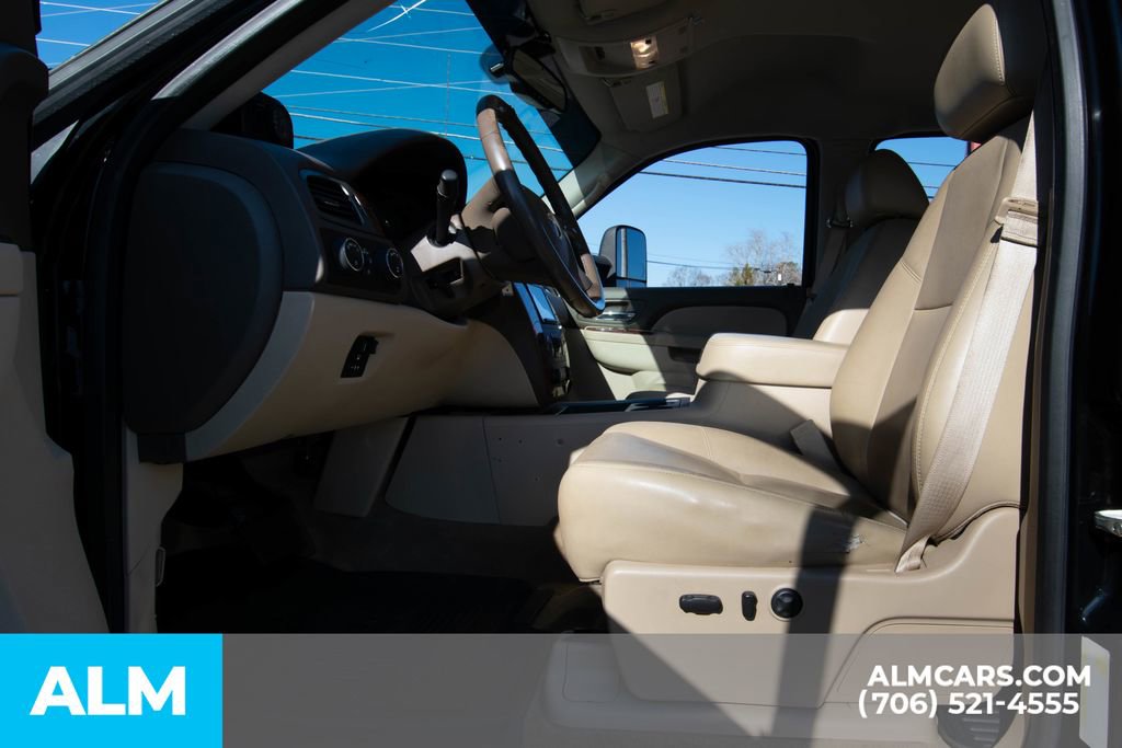 Used 2013 Chevrolet Silverado 3500 LTZ w/ LTZ Plus Package image 15