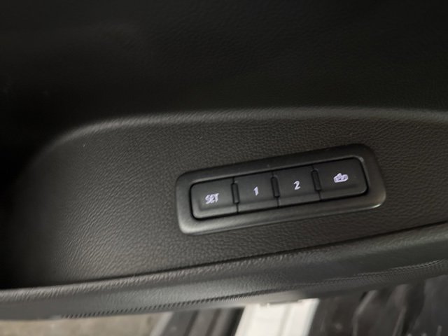 Used 2019 Chevrolet Tahoe LT image 23