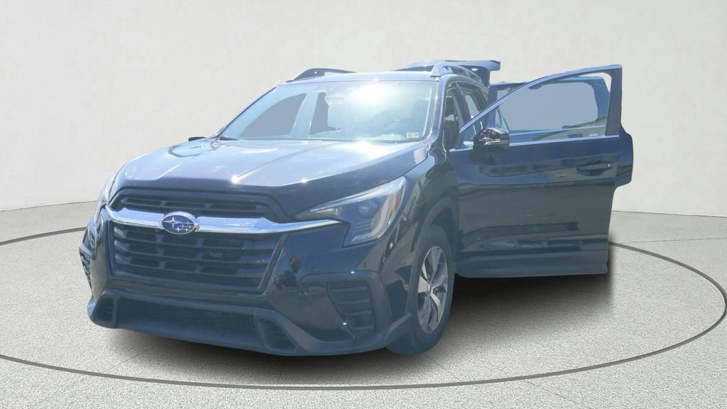 Used 2023 Subaru Ascent Premium image 10