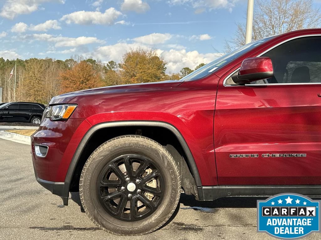 Used 2021 Jeep Grand Cherokee Laredo image 11