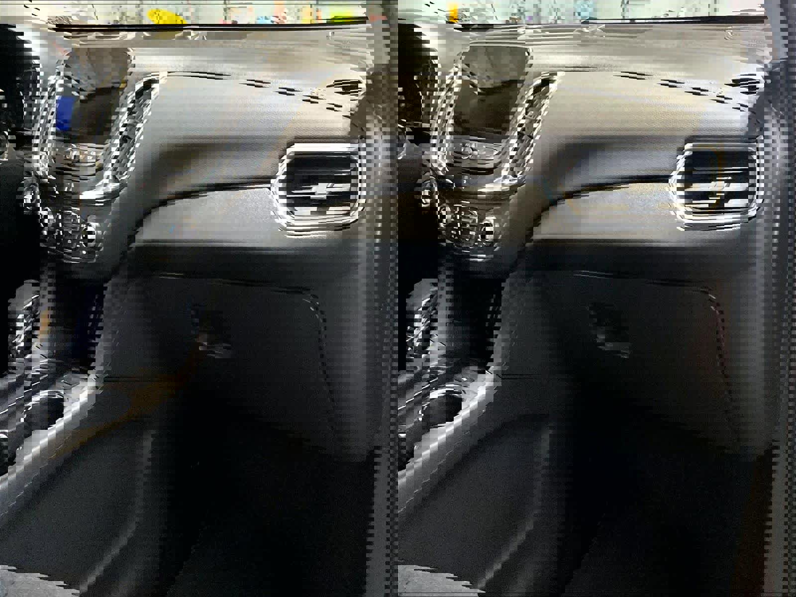 Certified 2024 Chevrolet Equinox LT image 13