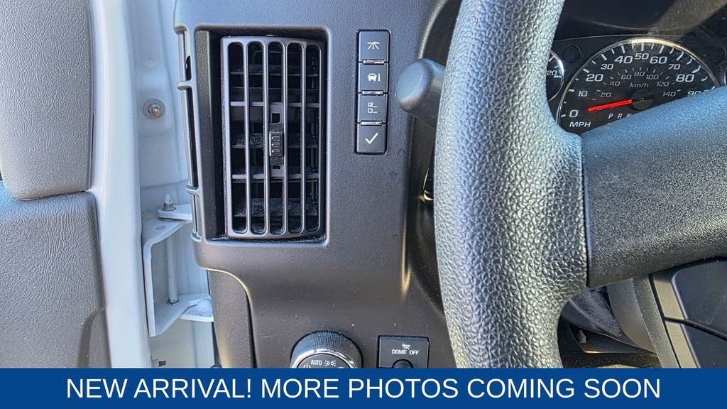 Used 2024 GMC Savana 2500 w/ Driver Convenience Package image 16