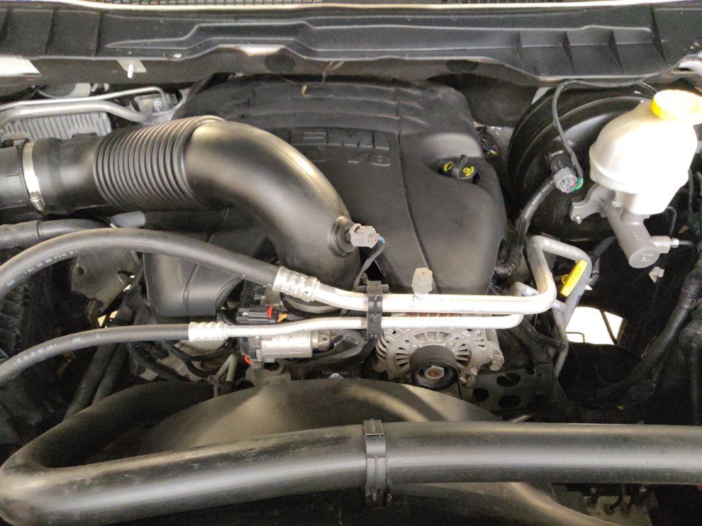 Used 2019 RAM 1500 Classic SLT RWD image 30