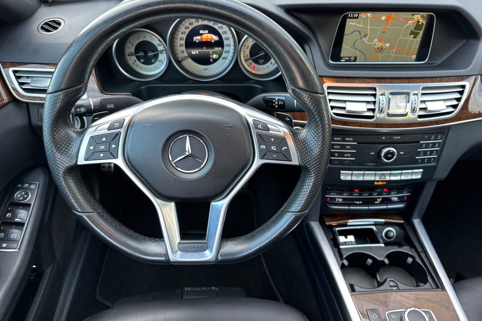 Used 2016 Mercedes-Benz E 350 4MATIC Sedan image 15