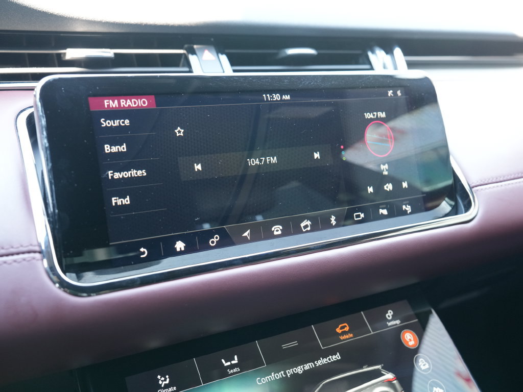 Used 2020 Land Rover Range Rover Evoque R-Dynamic HSE AWD/4WD image 34