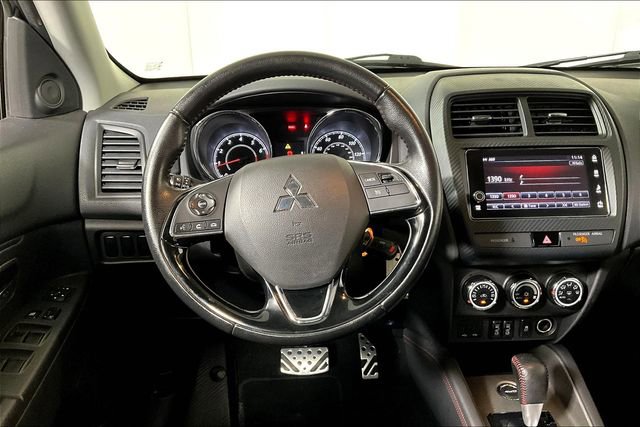 Used 2019 Mitsubishi Outlander Sport SE image 5