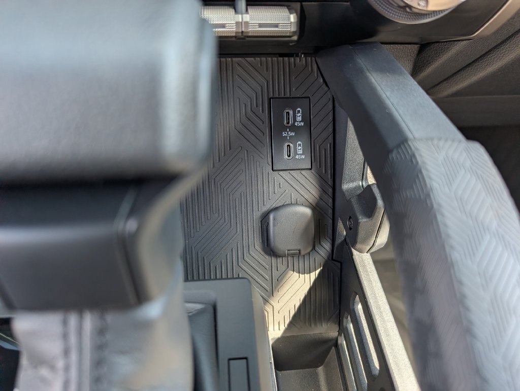 New 2026 Toyota 4Runner SR5 AWD/4WD image 17