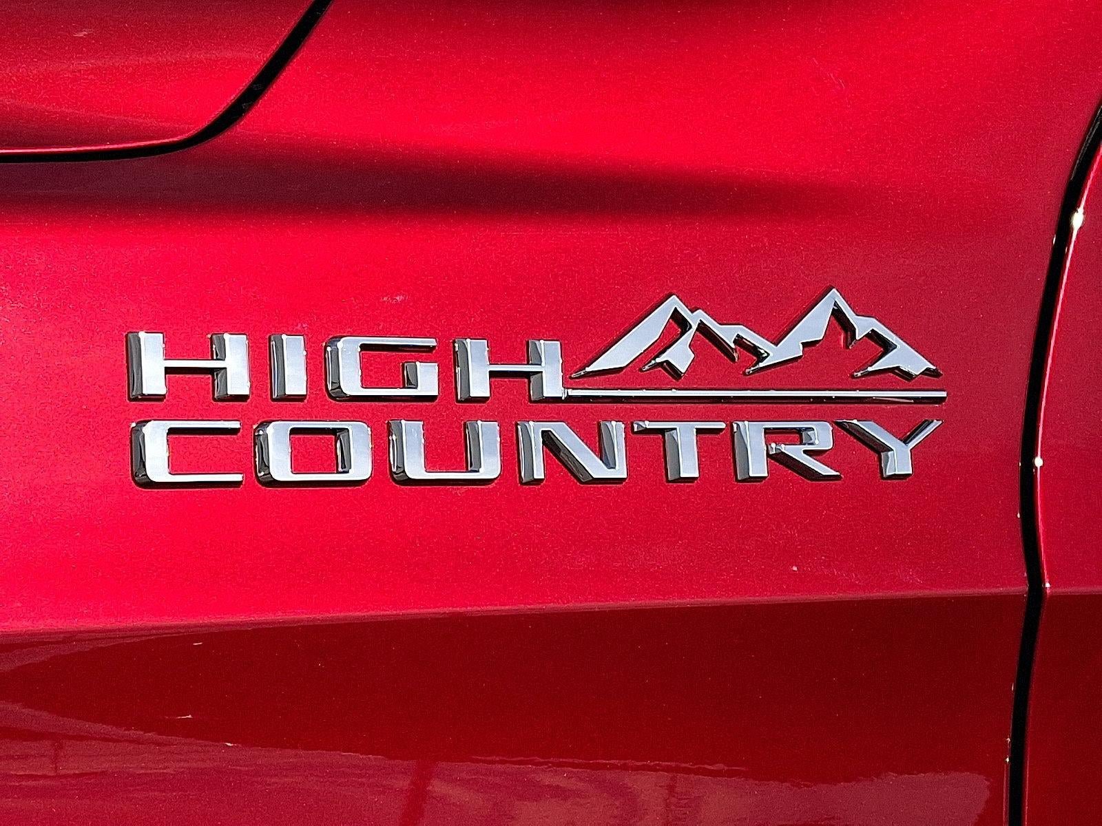 New 2026 Chevrolet Suburban High Country AWD/4WD image 5