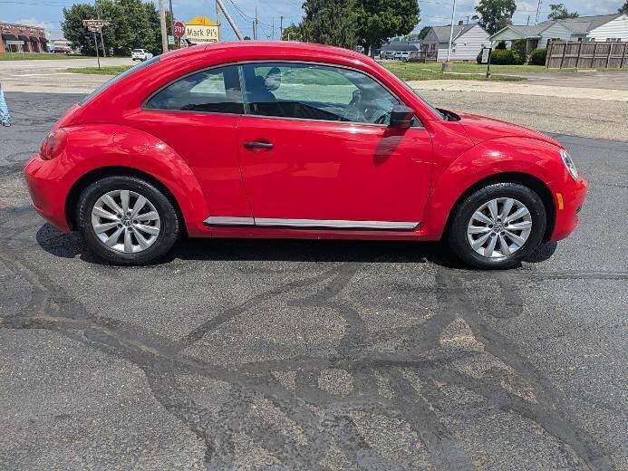 Used 2014 Volkswagen Beetle 2.5 FWD image 6