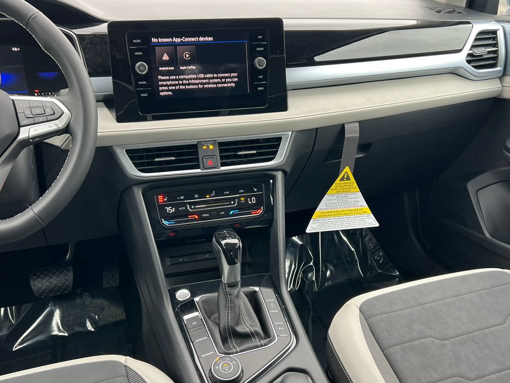 New 2026 Volkswagen Taos SE AWD/4WD image 34
