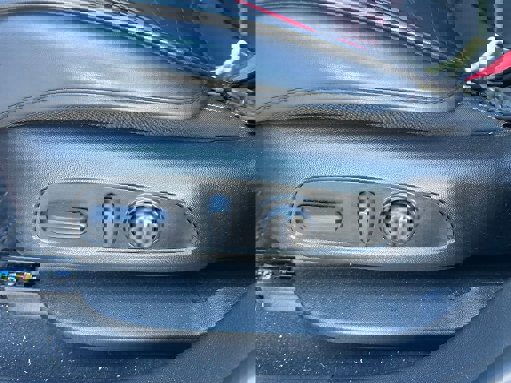 Certified 2025 Chevrolet Blazer LT image 9