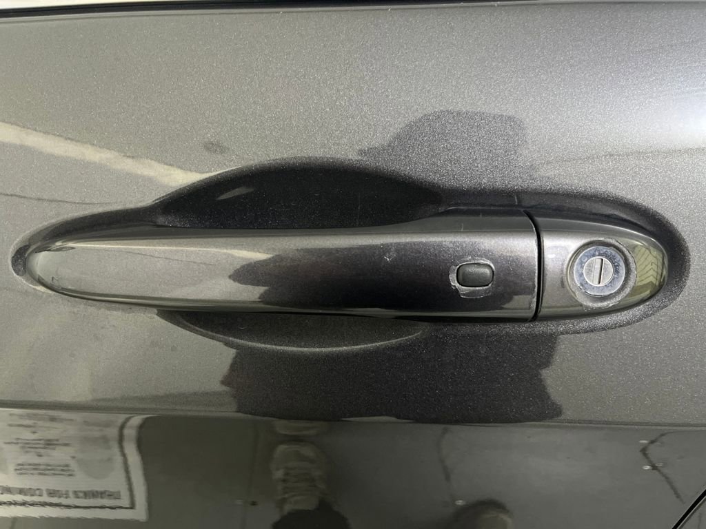 Used 2019 Jeep Cherokee Latitude Plus image 41