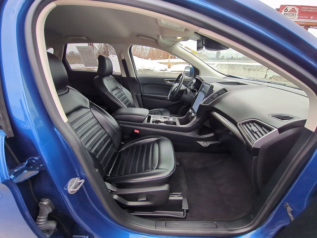 Used 2023 Ford Edge SEL image 24