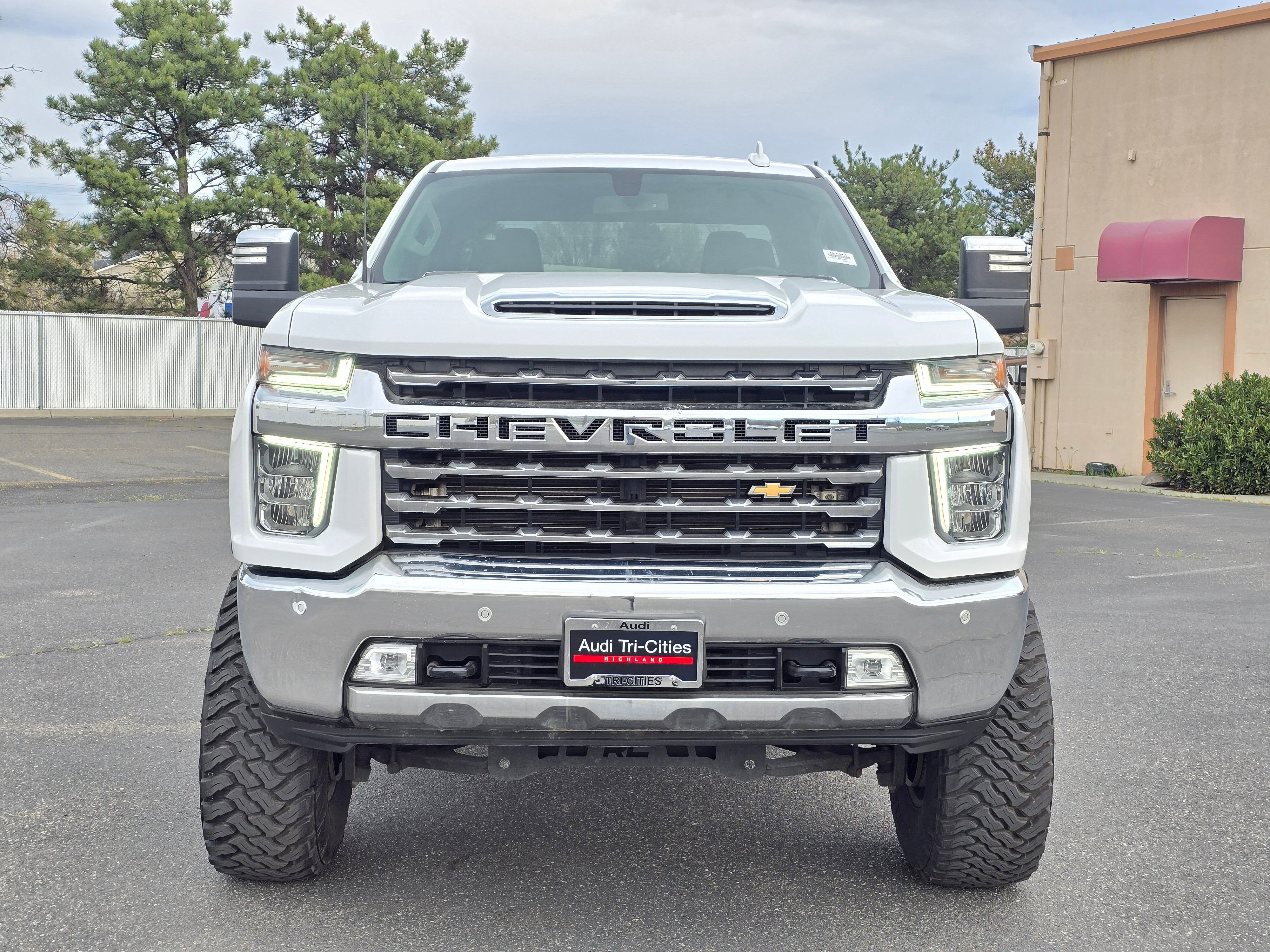 Used 2022 Chevrolet Silverado 2500 LTZ w/ Safety Package image 36