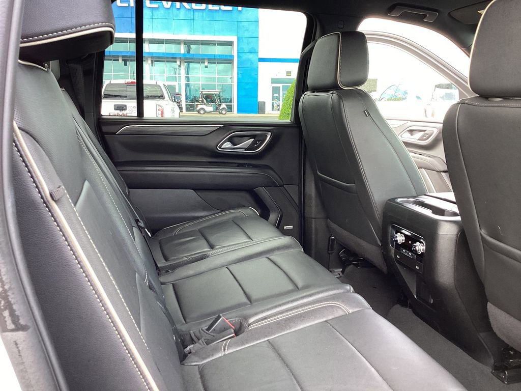 Used 2024 GMC Yukon XL SLT AWD/4WD image 20