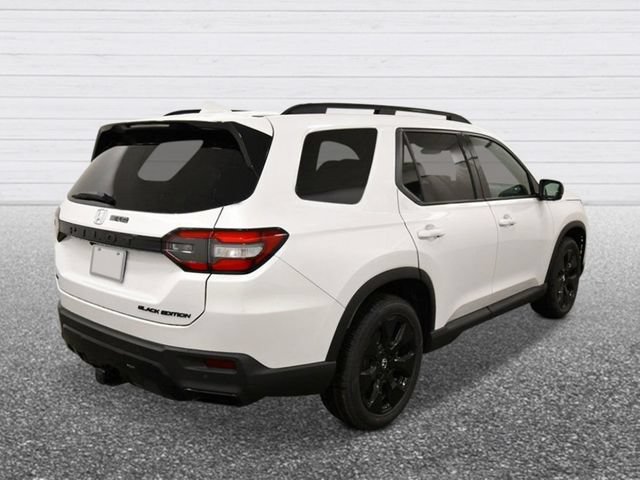 New 2026 Honda Pilot Black Edition image 5