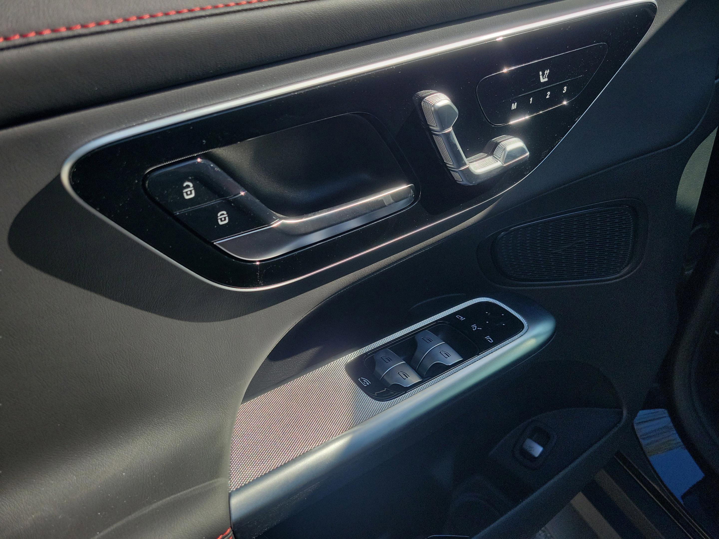 New 2026 Mercedes-Benz GLC 43 AMG 4MATIC image 23