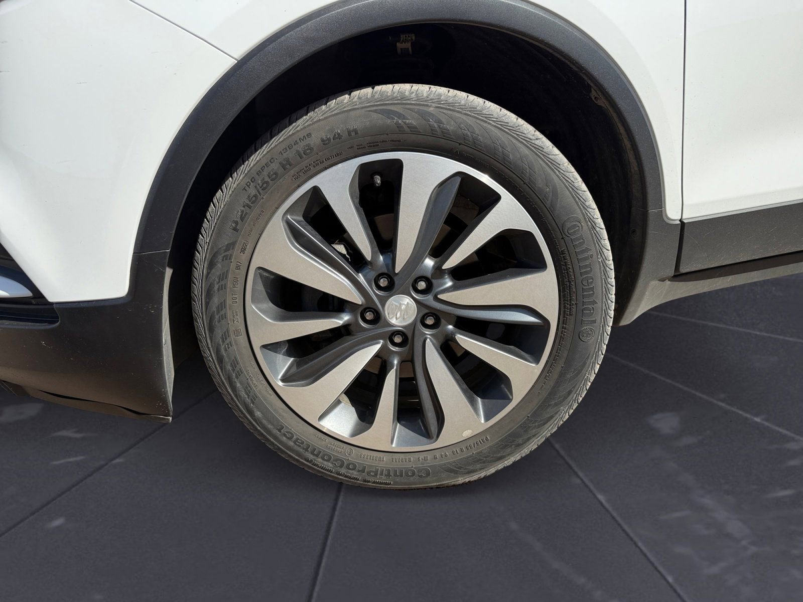 Used 2022 Buick Encore Preferred image 14