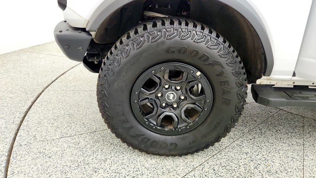 Used 2024 Ford Bronco Wildtrak AWD/4WD image 9